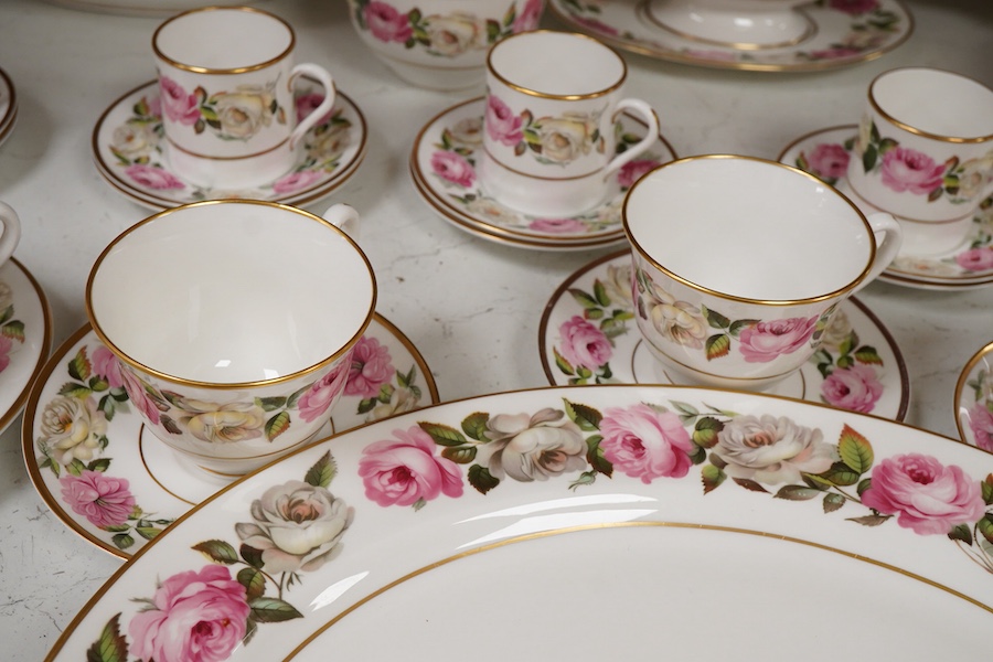 A Royal Worcester Royal Garden tea and dinner service